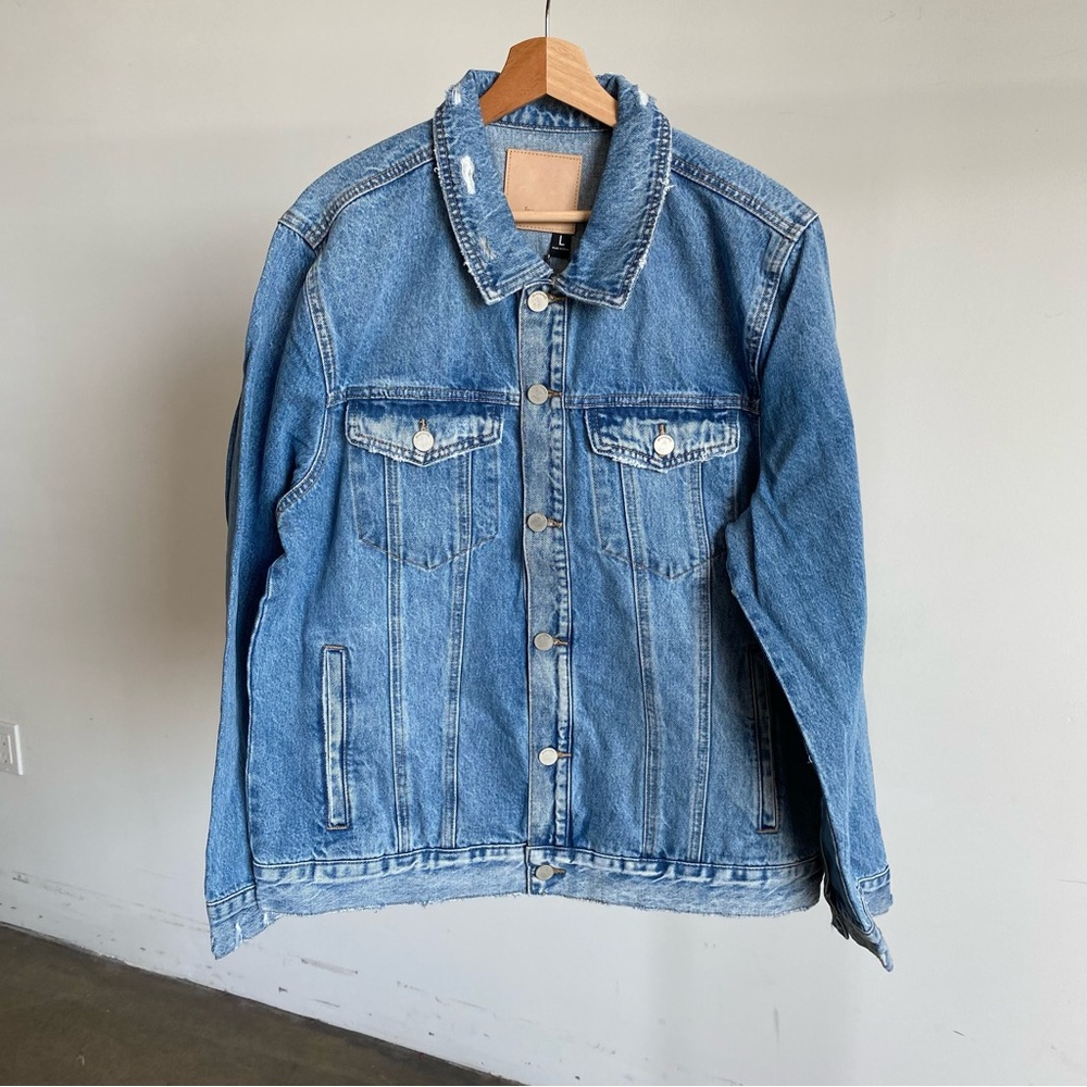 NWT Blank NYC Men's Distressed Denim Trucker Jacket Sz Large
